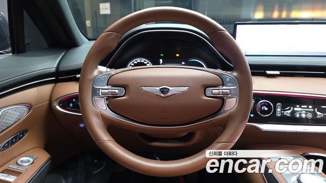 Genesis GV70 2021 — photo 19