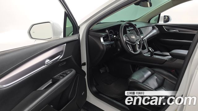 Cadillac XT5 2018 — photo 13
