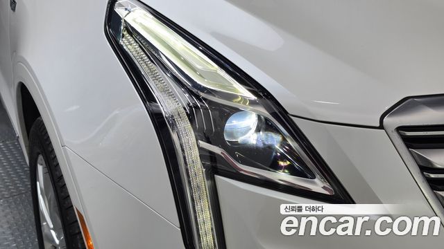 Cadillac XT5 2018 — photo 8