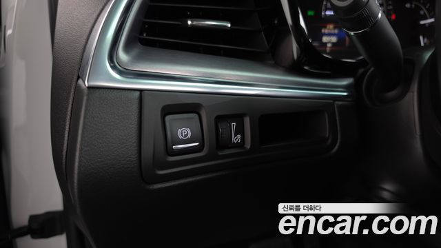 Cadillac XT5 2018 — photo 28