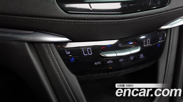 Cadillac XT5 2018 — photo 33