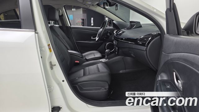 Renault Korea SM3 2016 — photo 11