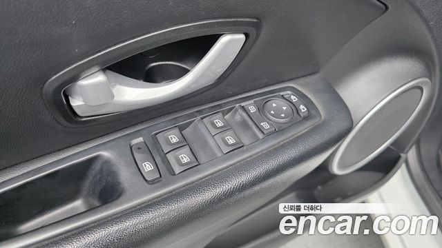 Renault Korea SM3 2016 — photo 14