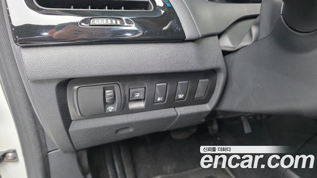 Renault Korea SM3 2016 — photo 15