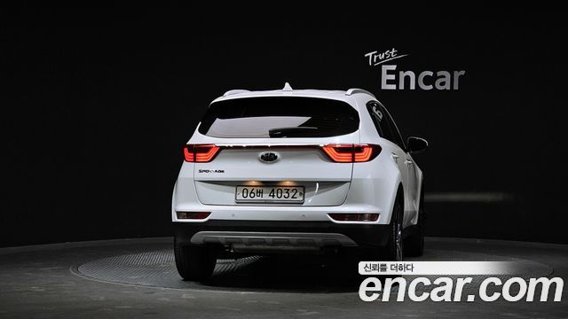 Kia Sportage 2018 — photo 4