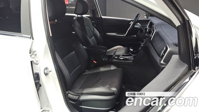Kia Sportage 2018 — photo 12