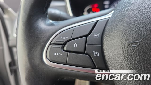 Renault Korea SM6 2023 — photo 21
