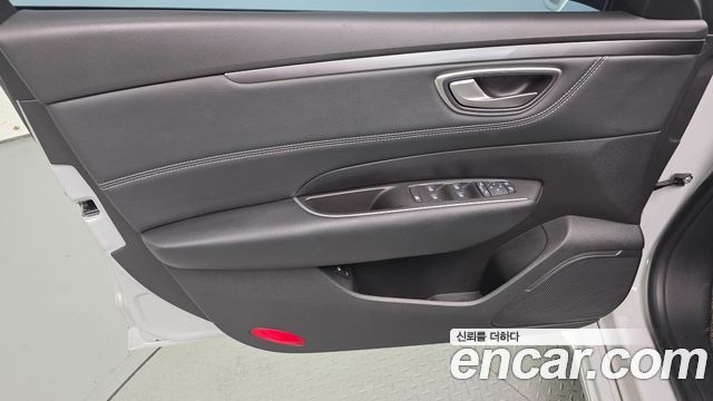 Renault Korea SM6 2023 — photo 14