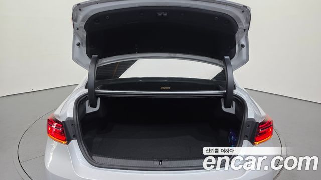 Renault Korea SM6 2023 — photo 31
