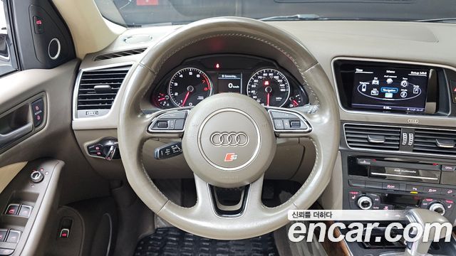 Audi Q5 2017 — photo 19