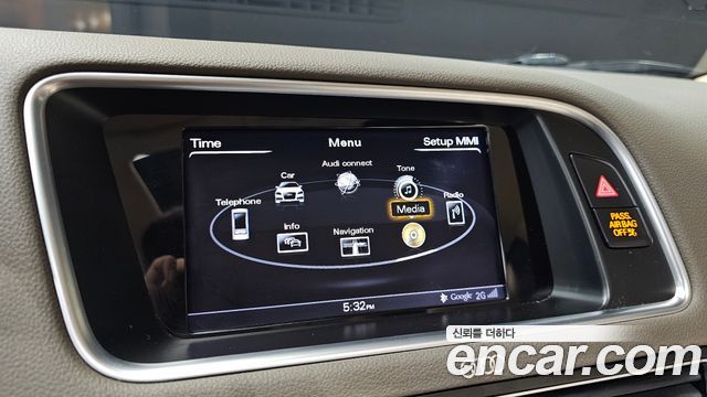Audi Q5 2017 — photo 22