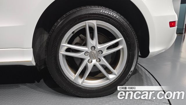 Audi Q5 2017 — photo 7