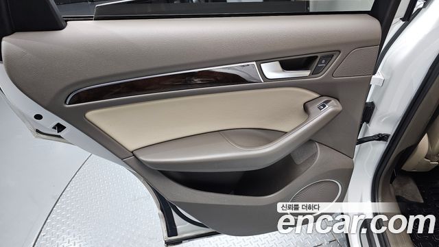 Audi Q5 2017 — photo 15