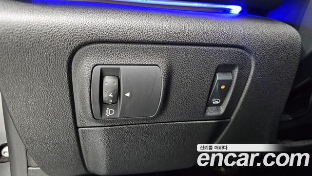 Renault Korea SM6 2016 — photo 20