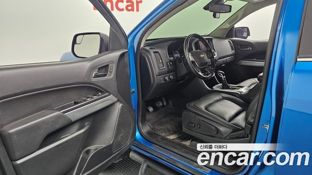 Chevrolet Korea Colorado 2022 — photo 10