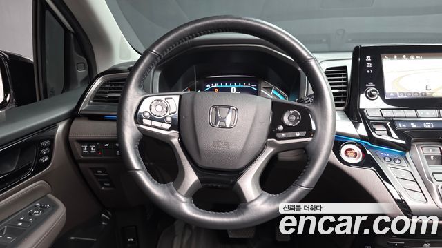 Honda Odyssey 2022 — photo 19