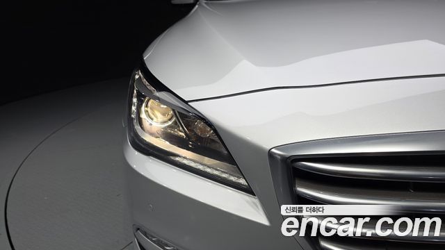 Hyundai Genesis 2016 — photo 8