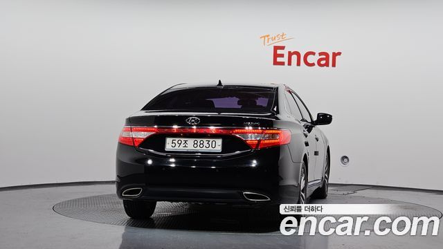 Hyundai Grandeur 2011 — photo 4