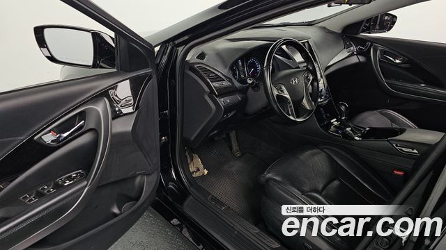 Hyundai Grandeur 2011 — photo 10