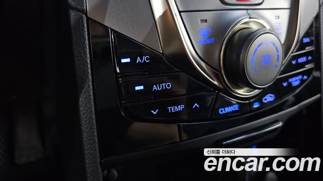 Hyundai Grandeur 2011 — photo 17