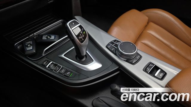BMW 4-Series 2020 — photo 12