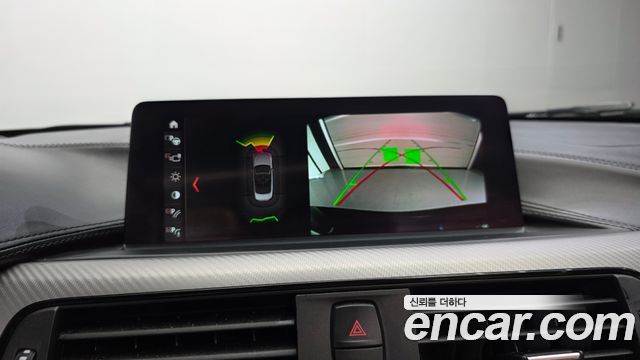 BMW 4-Series 2020 — photo 28