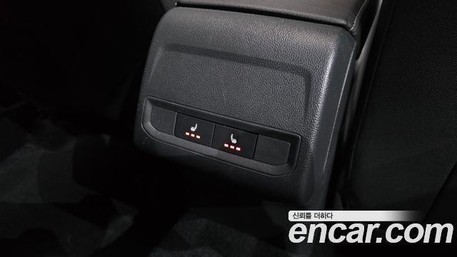 Volkswagen Jetta 2021 — photo 28