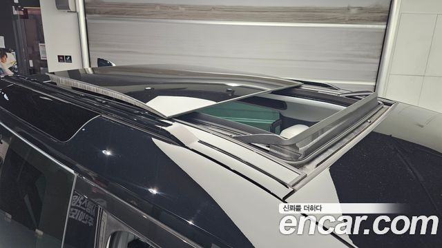 Land Rover Defender 2025 — photo 19