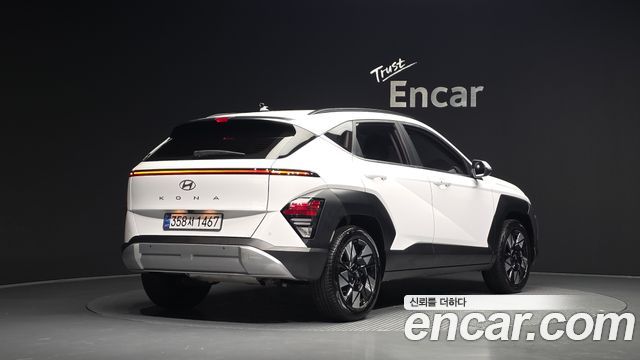 Hyundai Kona 2023 — photo 2