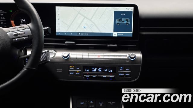 Hyundai Kona 2023 — photo 13