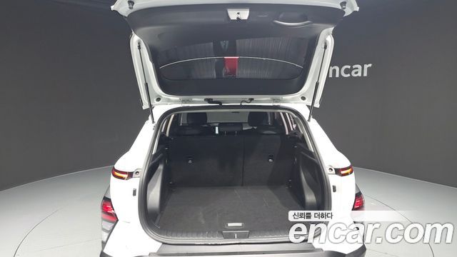 Hyundai Kona 2023 — photo 20
