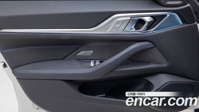 BMW i4 2025 — photo 13