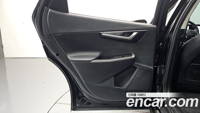 Kia EV6 2022 — photo 15