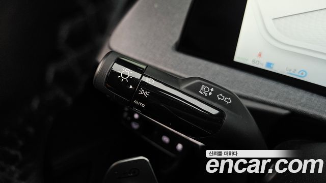 Kia EV6 2022 — photo 30