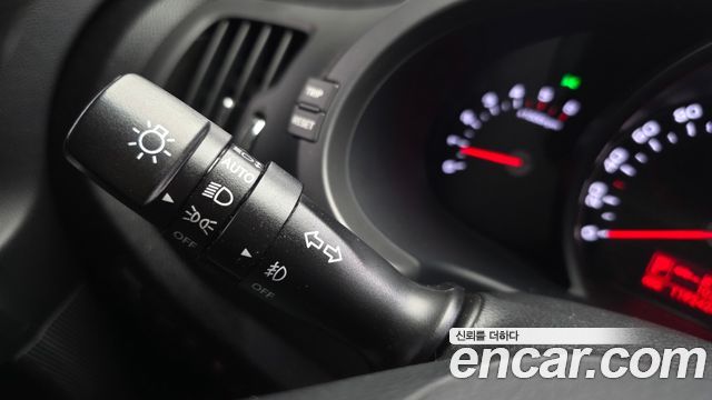 Kia Sportage 2011 — photo 16