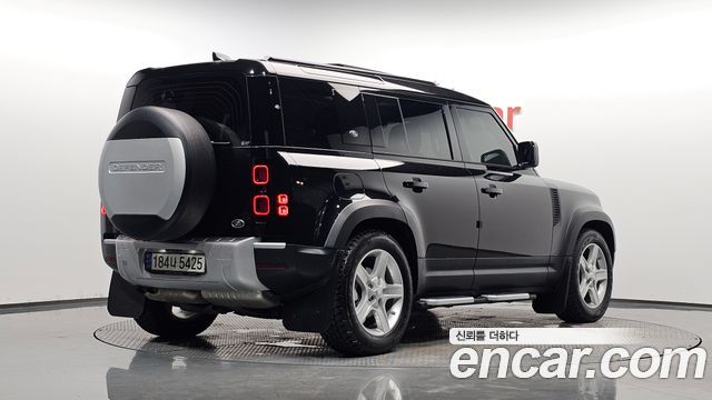 Land Rover Defender 2020 — photo 2
