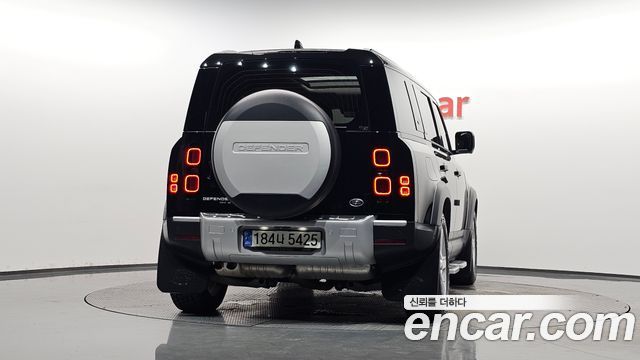 Land Rover Defender 2020 — photo 4