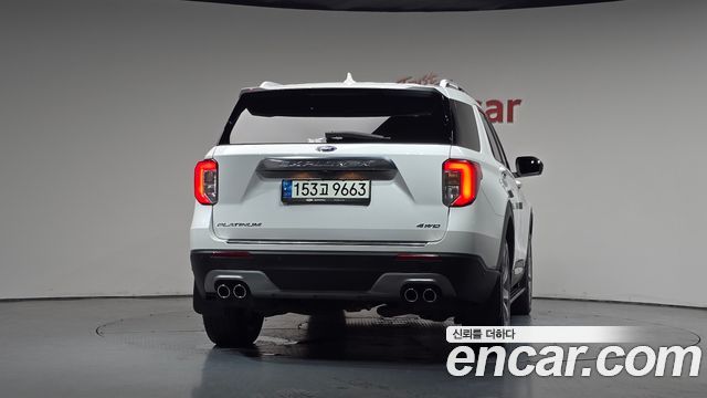 Ford Explorer 2021 — photo 4