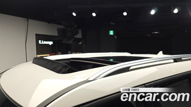 Ford Explorer 2021 — photo 28