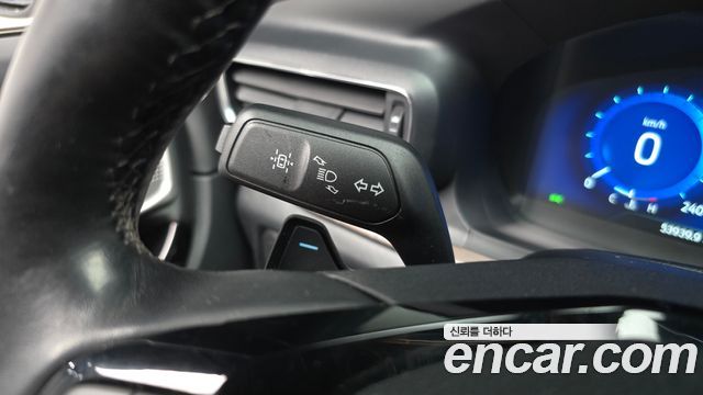 Ford Explorer 2021 — photo 29