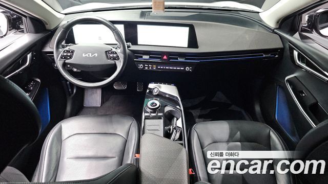 Kia EV6 2022 — photo 10