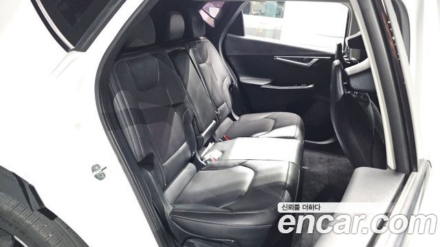 Kia EV6 2022 — photo 17