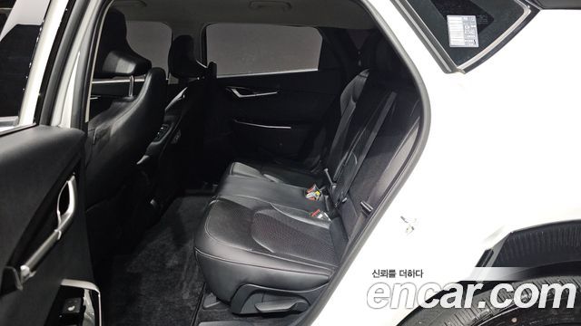 Kia EV6 2022 — photo 16