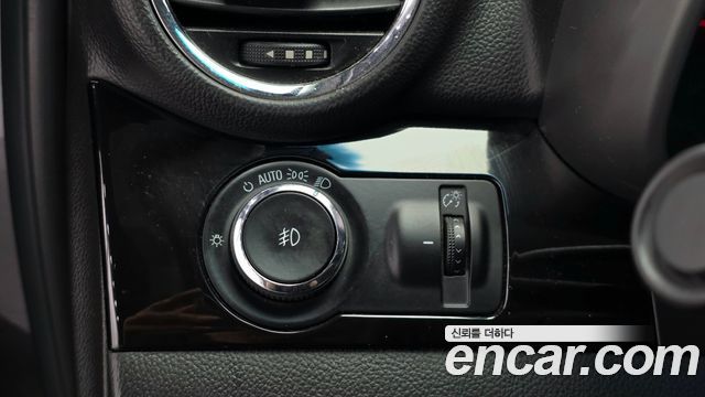 Chevrolet Korea Orlando 2012 — photo 17