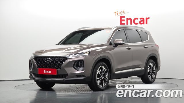 Hyundai Santafe 2019 — photo 1