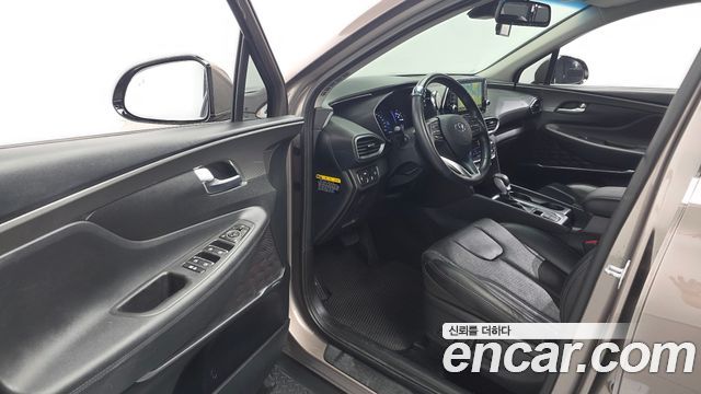 Hyundai Santafe 2019 — photo 13
