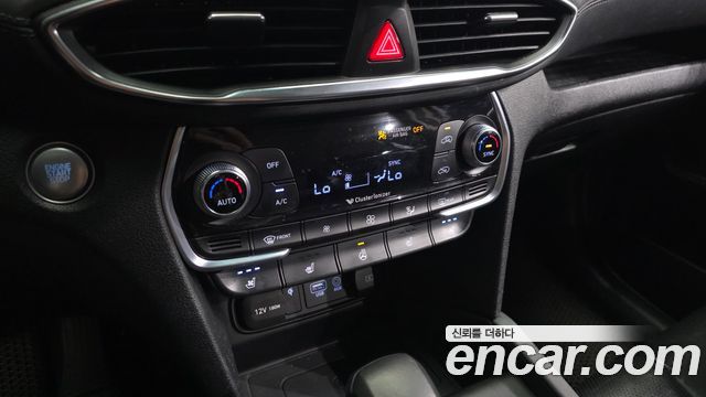 Hyundai Santafe 2019 — photo 21
