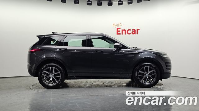 Land Rover Range Rover Evoque 2026 — photo 5