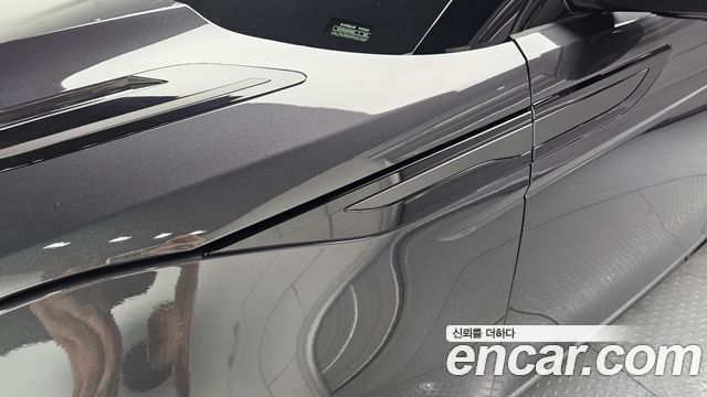 Land Rover Range Rover Evoque 2026 — photo 20