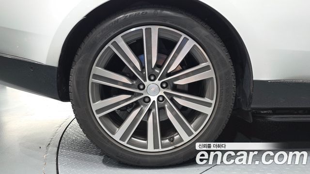 Land Rover Range Rover 2023 — photo 5